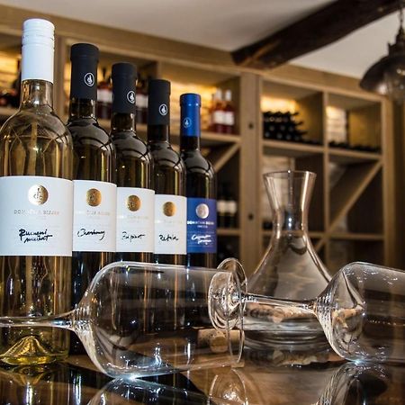 Ranch Marina Hotel Koce Екстериор снимка